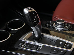 2013Ŀ xDrive28i A п؅^(q)