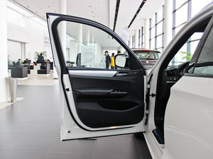 2013Ŀ xDrive35i A g