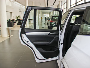 2013Ŀ xDrive35i A g