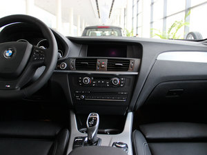 2013款改款 xDrive35i 豪华版 中控区