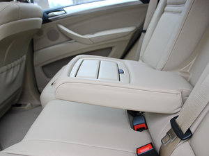 2013xDrive35i M\(yn)(dng) g