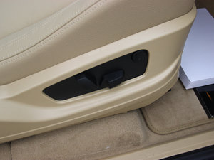 2013款xDrive35i M运动版 空间座椅