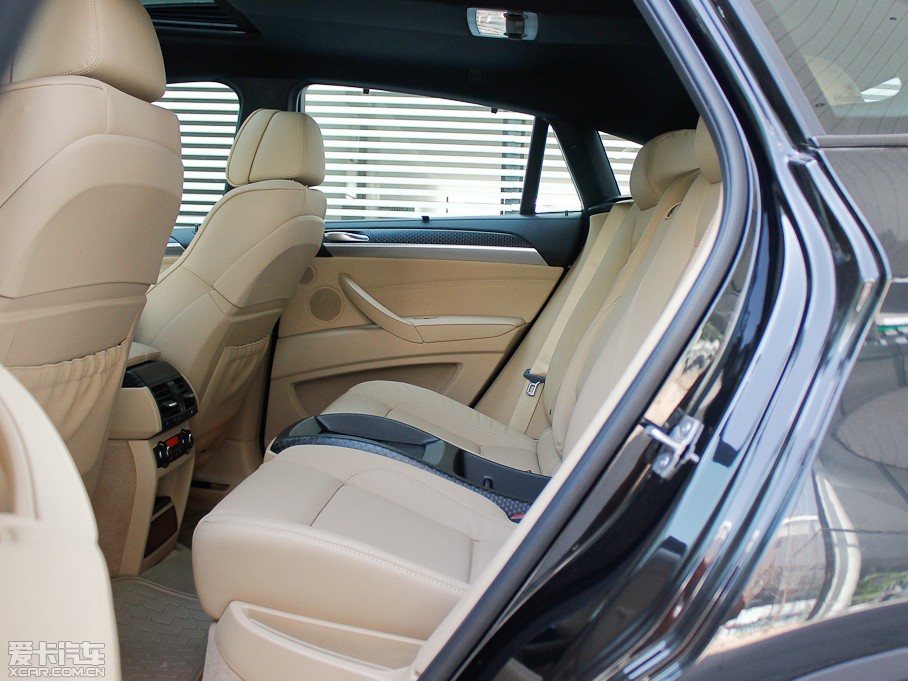 2013RX6 xDrive40i