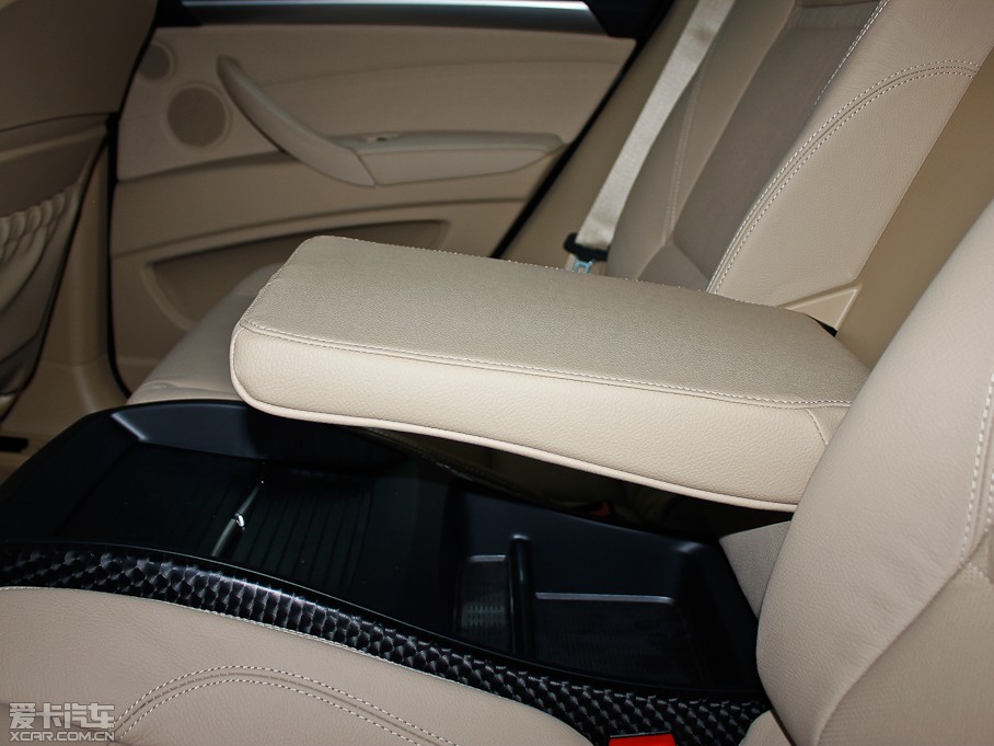 2013RX6 xDrive40i