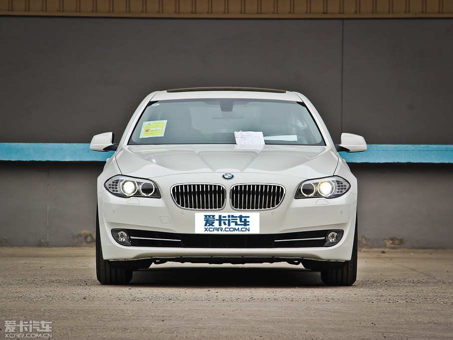 20135ϵ 520i Ű