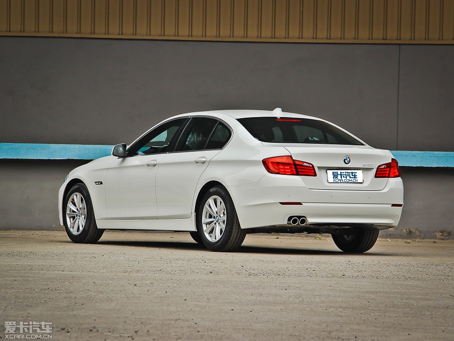 20135ϵ() 520i Ű