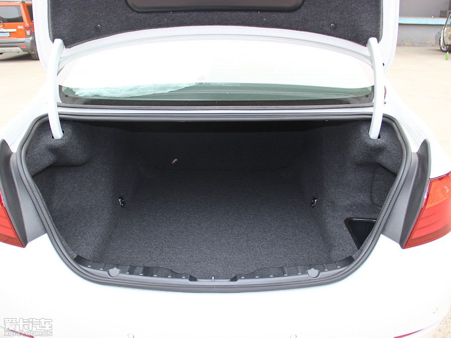 2013R5ϵ(M(jn)) 520i Ű