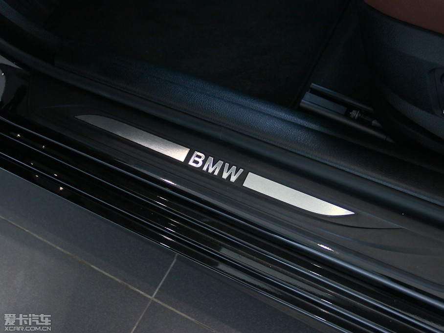 2013R5ϵ(M) 528i xDriveA