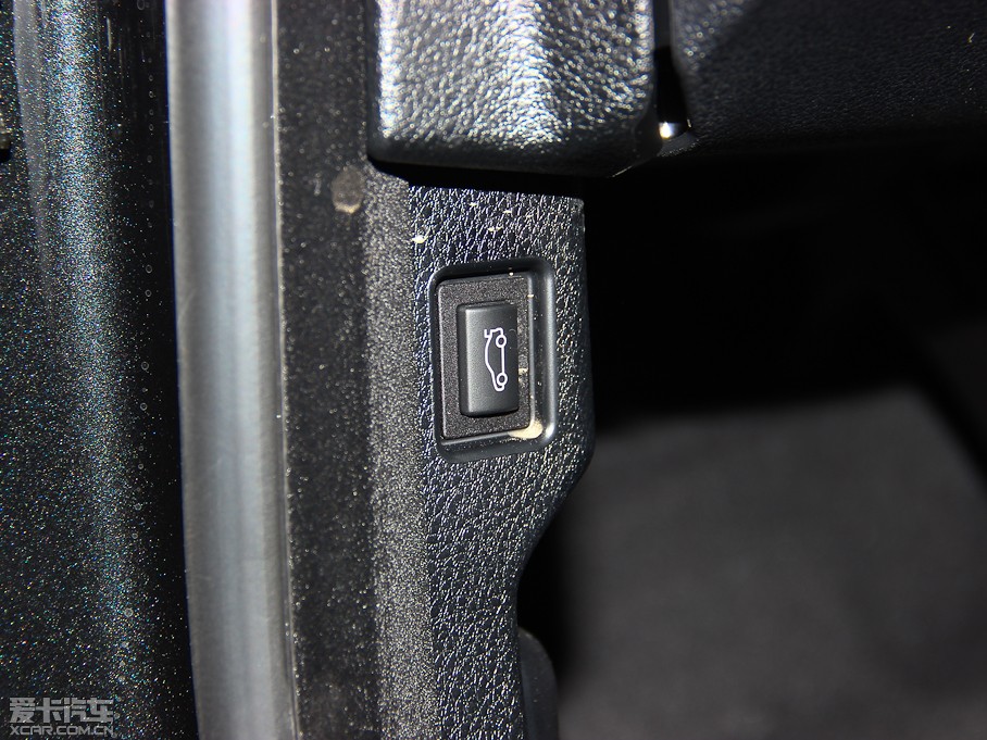 2013R5ϵ(M) 528i xDriveA