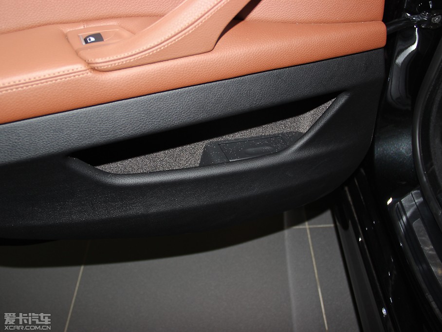 2013R5ϵ(M) 528i xDriveA