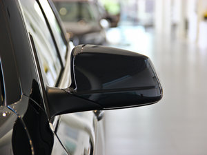 2013528i xDriveA (x)(ji)^