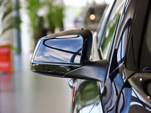 2013528i xDriveA (x)(ji)^