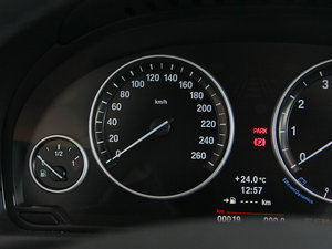 2013528i xDriveA п؅^