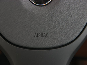 2013528i xDriveA п؅^