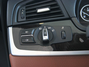 2013528i xDriveA п؅^