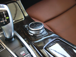 2013528i xDriveA п؅^