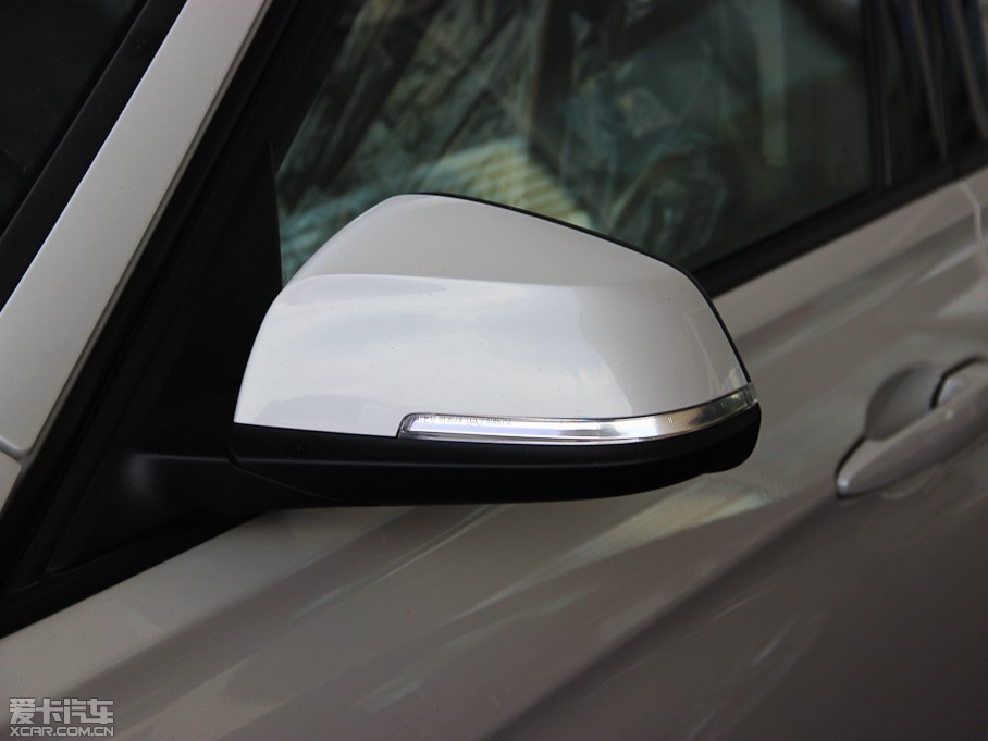 2013R3ϵ܇ 320i \OӋb