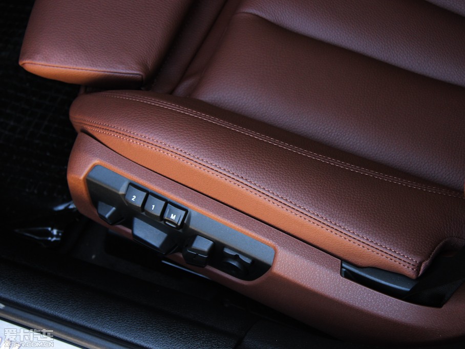 2013R6ϵT 640i xDrive