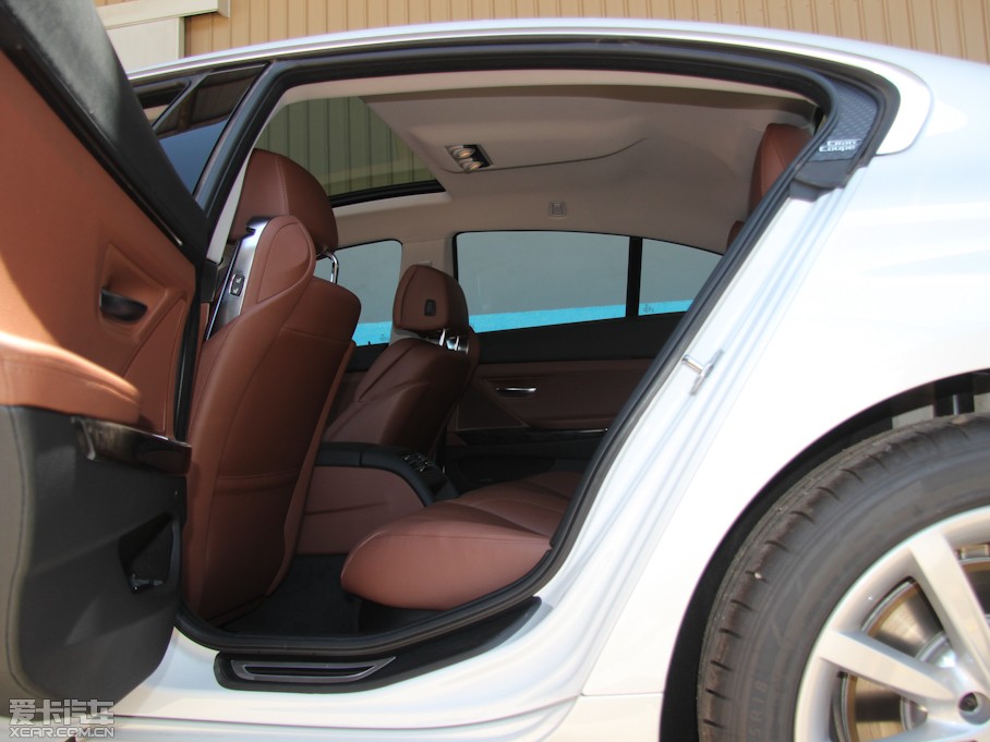 2013R6ϵT 640i xDrive