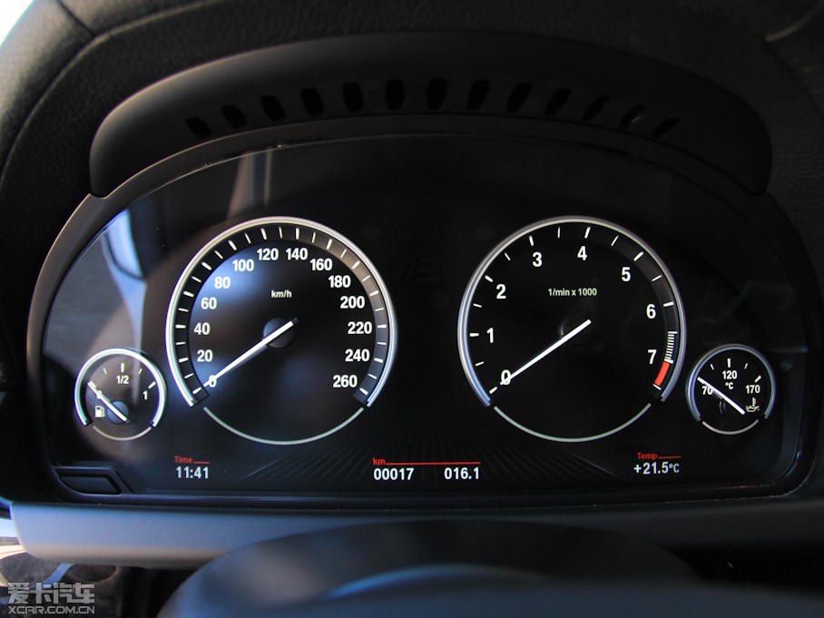 2013R6ϵT 640i xDrive