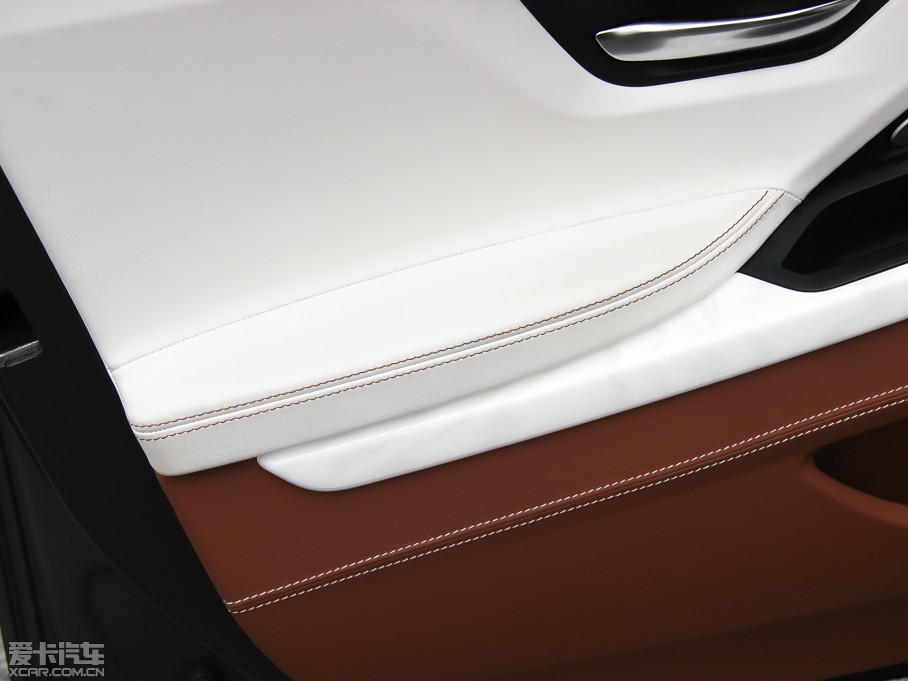 2013R6ϵT 640i xDrive 