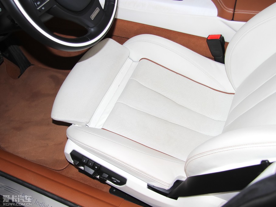 2013R6ϵT 640i xDrive 