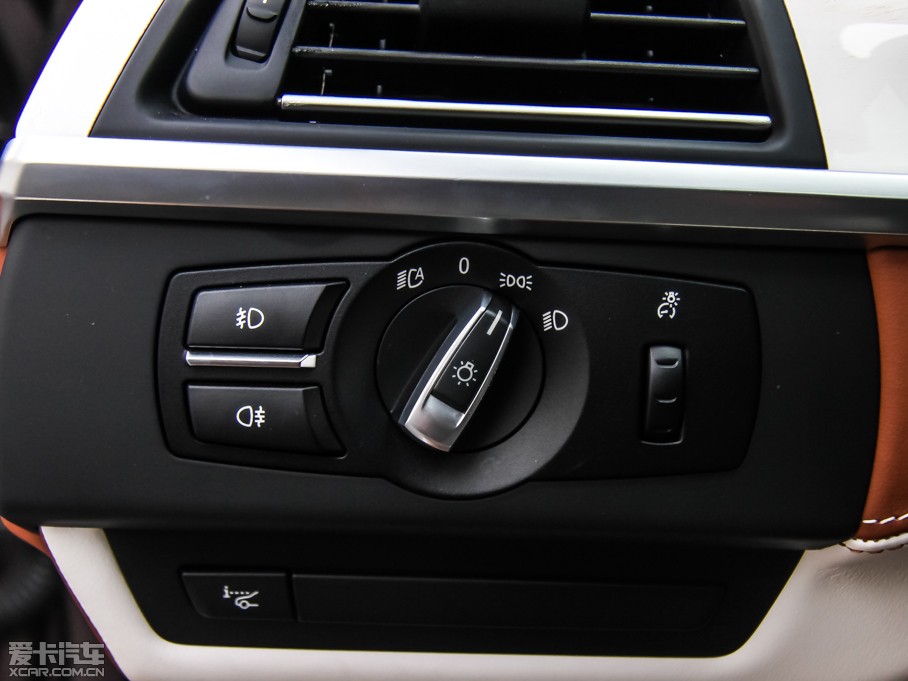 2013R6ϵT 640i xDrive 