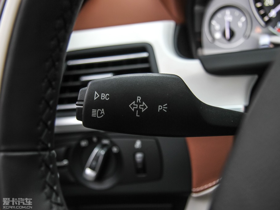 2013R6ϵT 640i xDrive 