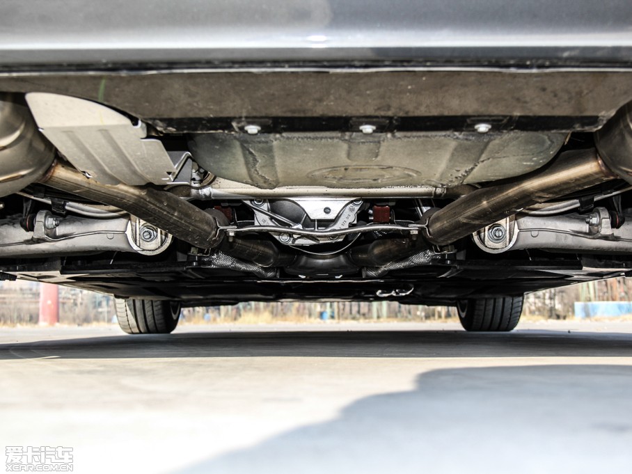 2013R6ϵT 640i xDrive