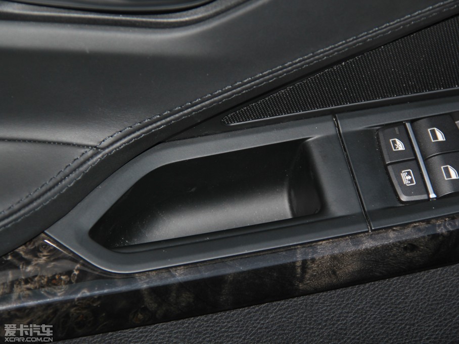 2013R6ϵT 640i xDrive