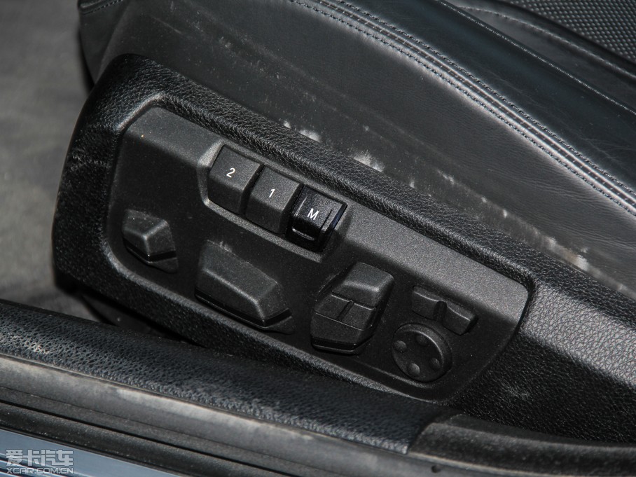 2013R6ϵT 640i xDrive