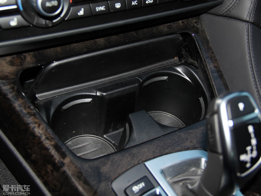 2013R6ϵT 640i xDrive