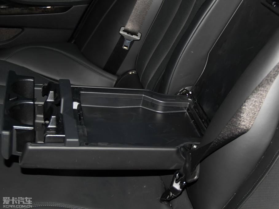 2013R6ϵT 640i xDrive