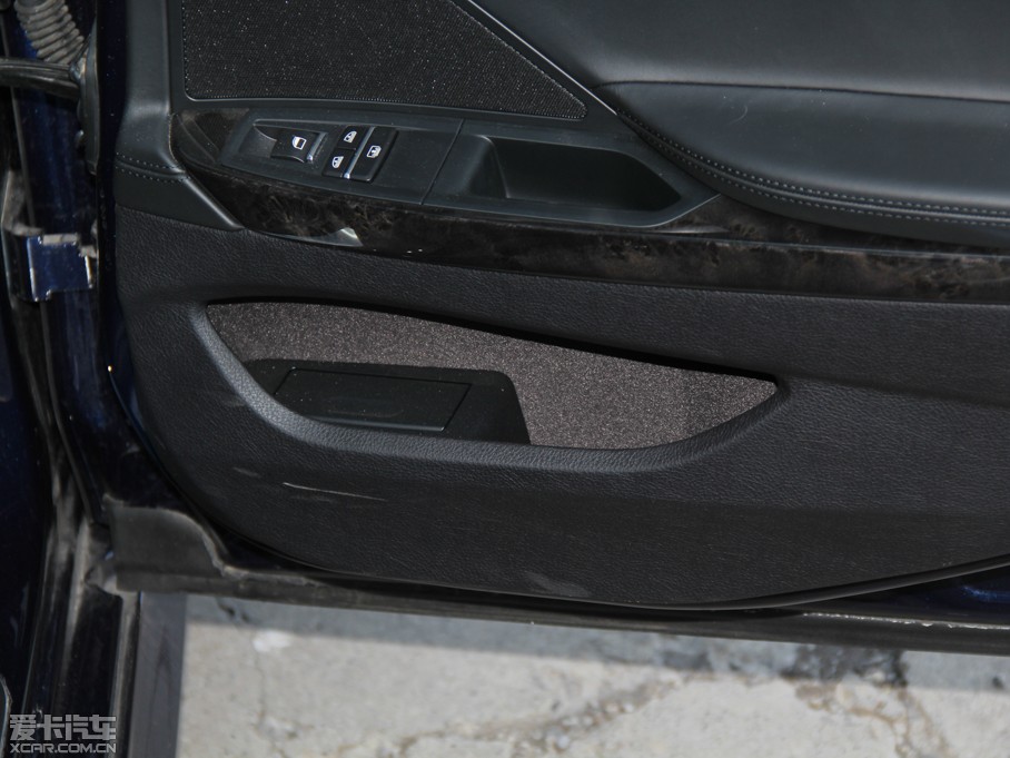 2013R6ϵT 640i xDrive