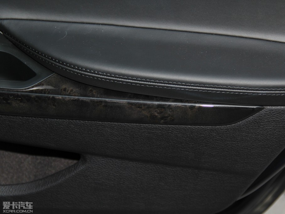 2013R6ϵT 640i xDrive