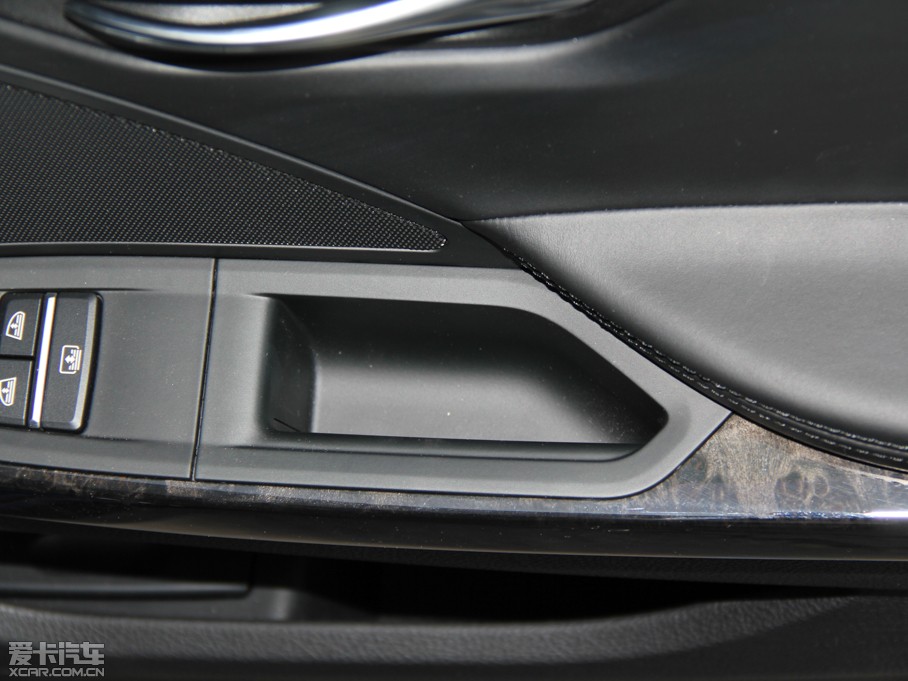 2013R6ϵT 640i xDrive