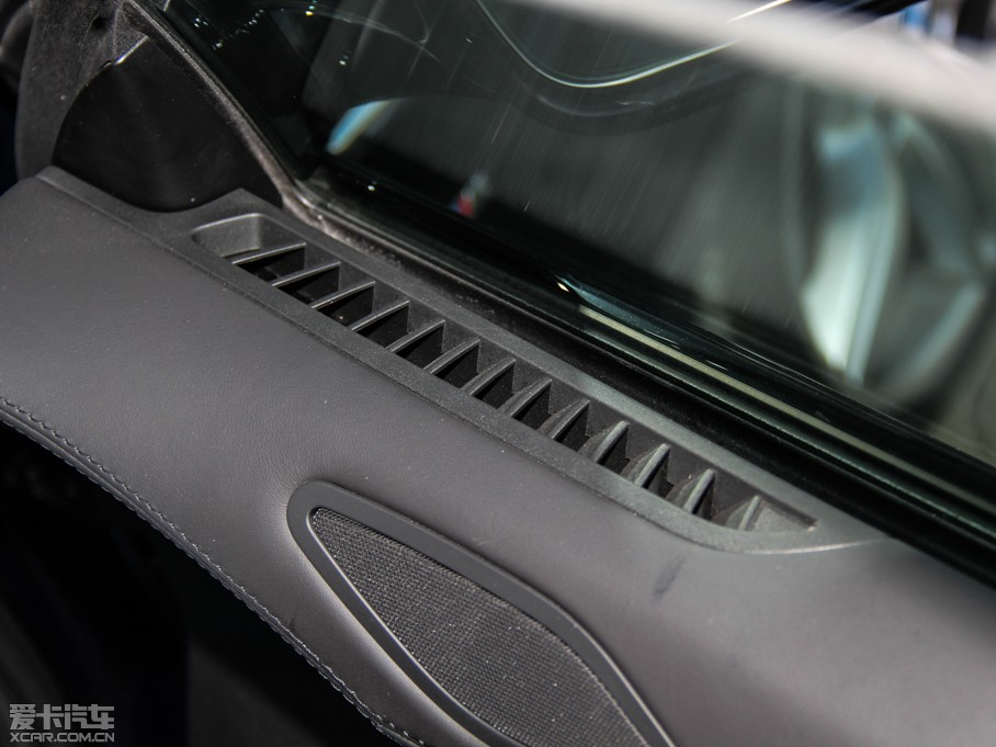 2013R6ϵT 640i xDrive