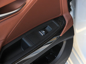 2013640i xDrive п؅^