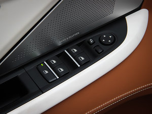 2013款640i xDrive 限量版 主驾车窗控制区	