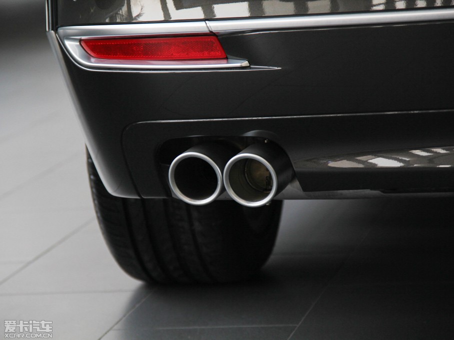 2014R5ϵ(M) 528i xDrive AOӋb