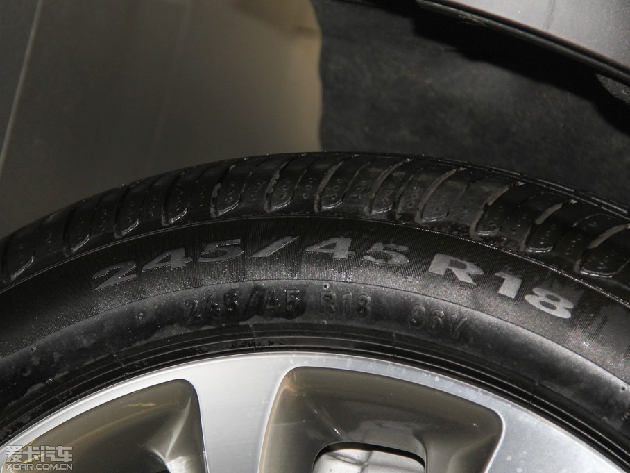 2014R5ϵ(M) 528i xDrive AOӋb