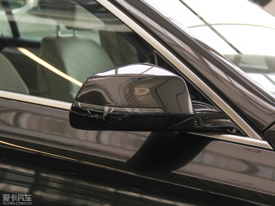 2014R5ϵ(M) 528i xDrive AOӋb