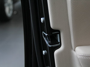 2014528i xDrive AOӋb g