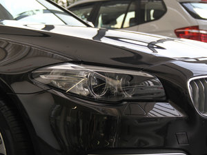 2014528i xDrive AOӋb ^