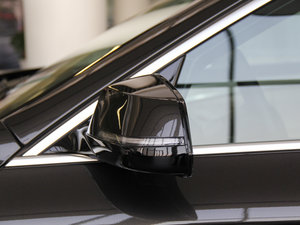 2014528i xDrive AOӋb ^