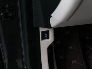 2014528i xDrive AOӋb g