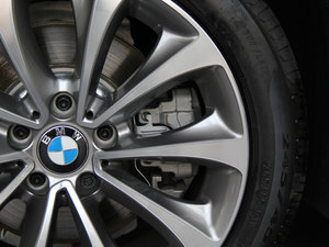 2014528i xDrive AOӋb ^