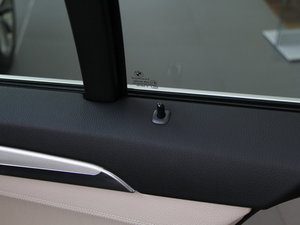 2014528i xDrive AOӋb g