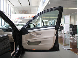 2014528i xDrive AOӋb g