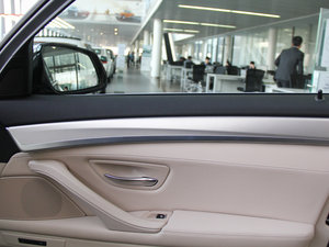 2014528i xDrive AOӋb g